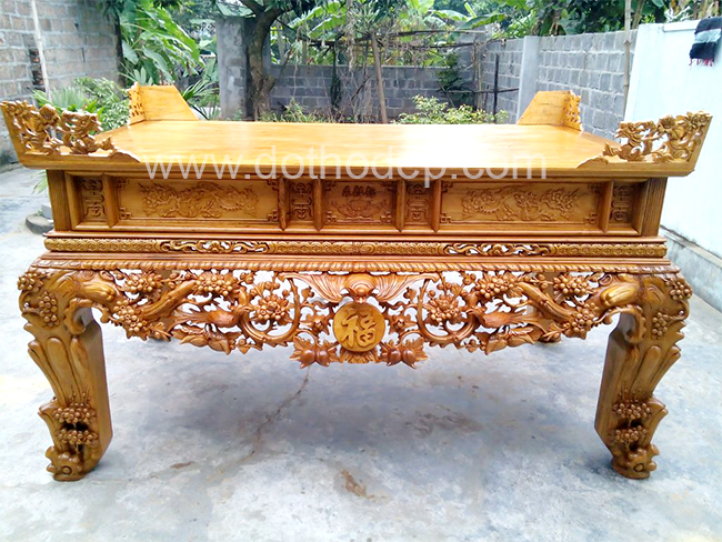 Sập thờ cây cổ 01
