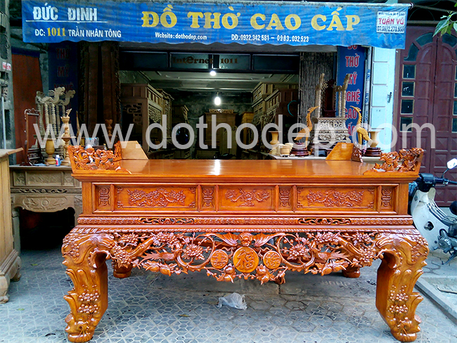 Sập thờ cây cổ 02