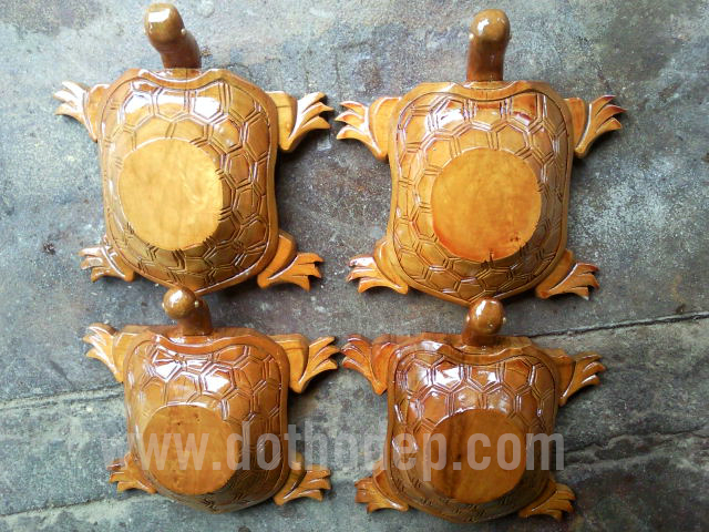 Rùa kê chân bàn thờ, sập thờ